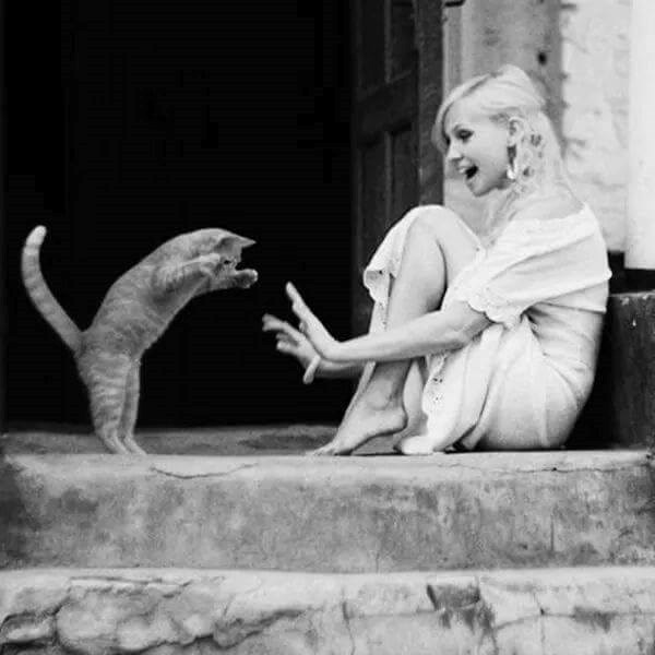 i onda sam ti ja nju..evo, ovako..