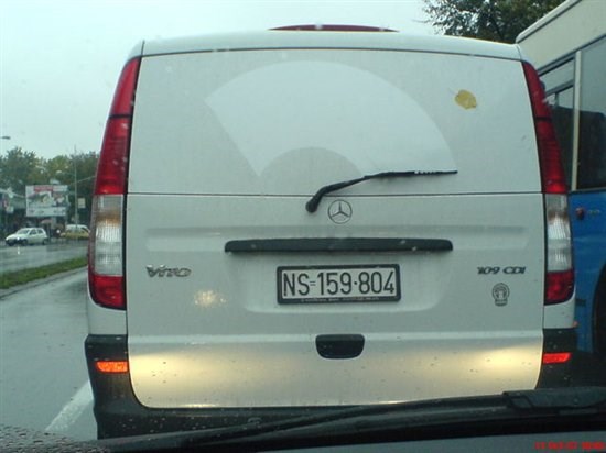 opet ništa ne vidi, ali je barem čisto..:)))