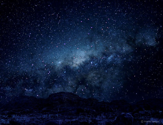 Mliječni put kako se može vidjeti iz Fish River Canyon u Namibiji..