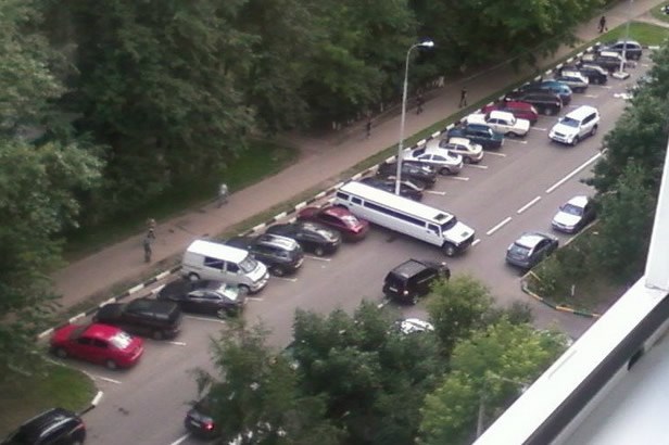 Kad ti se ne da učit paralelno parkirati