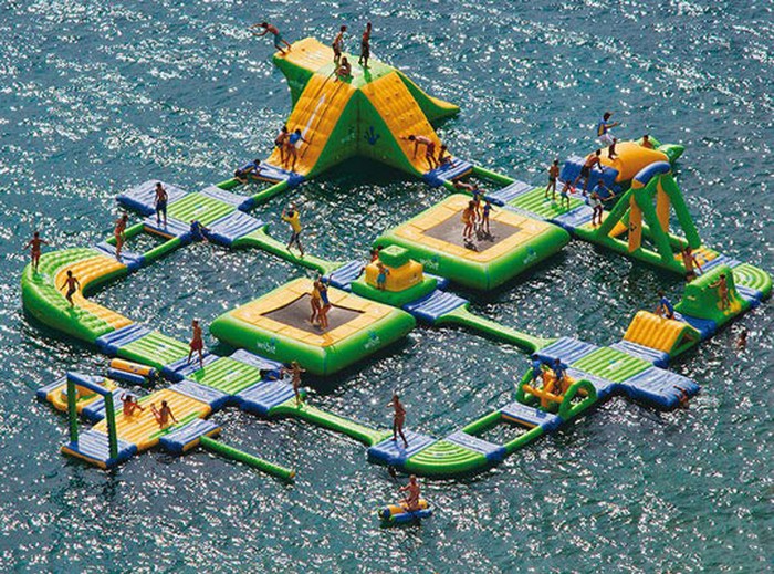 Minipark za klince na vodi