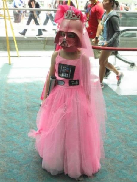 Roza Darth Vader djeveruša sa stilom