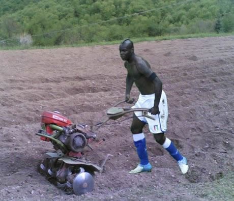 Balotelli odustao od nogača i ošo u Srbiju orat