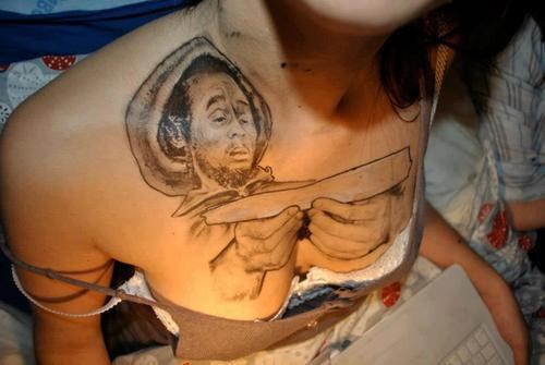 Jadnik se negdje okreće u grobu ko ringišpil