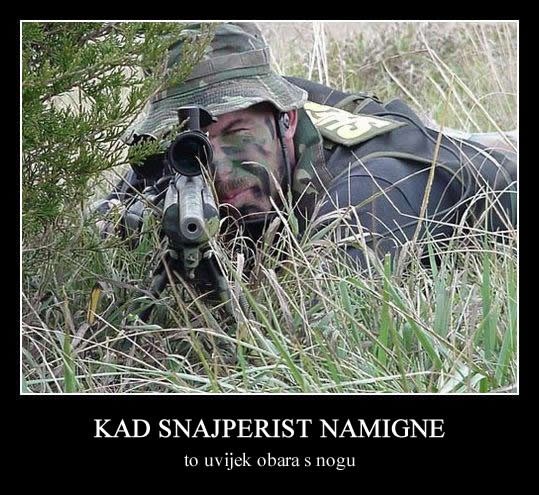 Snajperist migne i gaće same padaju