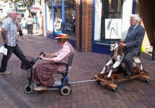 Kad si star boli te kita za sve