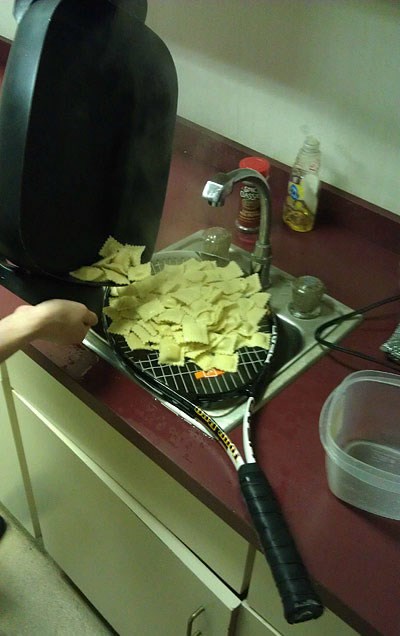 Kako studoš kuha tjesteninu