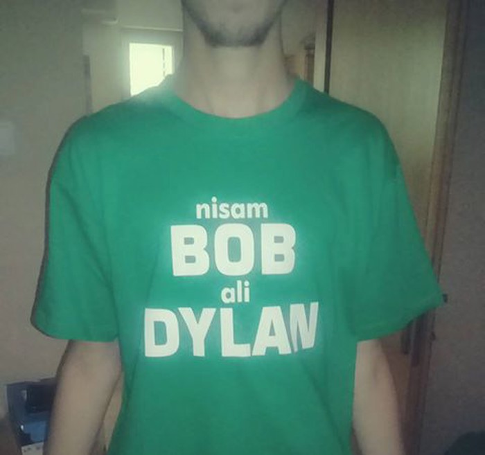  Bob Dylan, nisan.  ;)