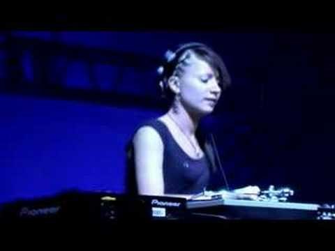 Lady Waks - Minimal (Breaks)