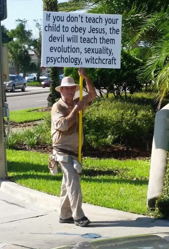 Čuvajte djecu od đavolje psihologije!