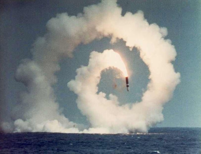 Raketa, model "Karma"