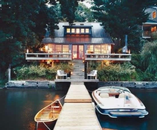 Stan u gradu ili ova kućica na jezeru?