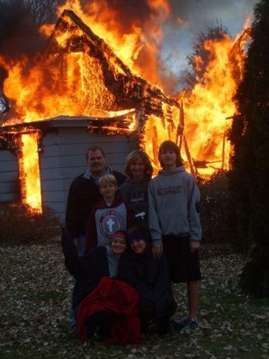 Oni su odabrali pravi trenutak za obiteljsku fotografiju