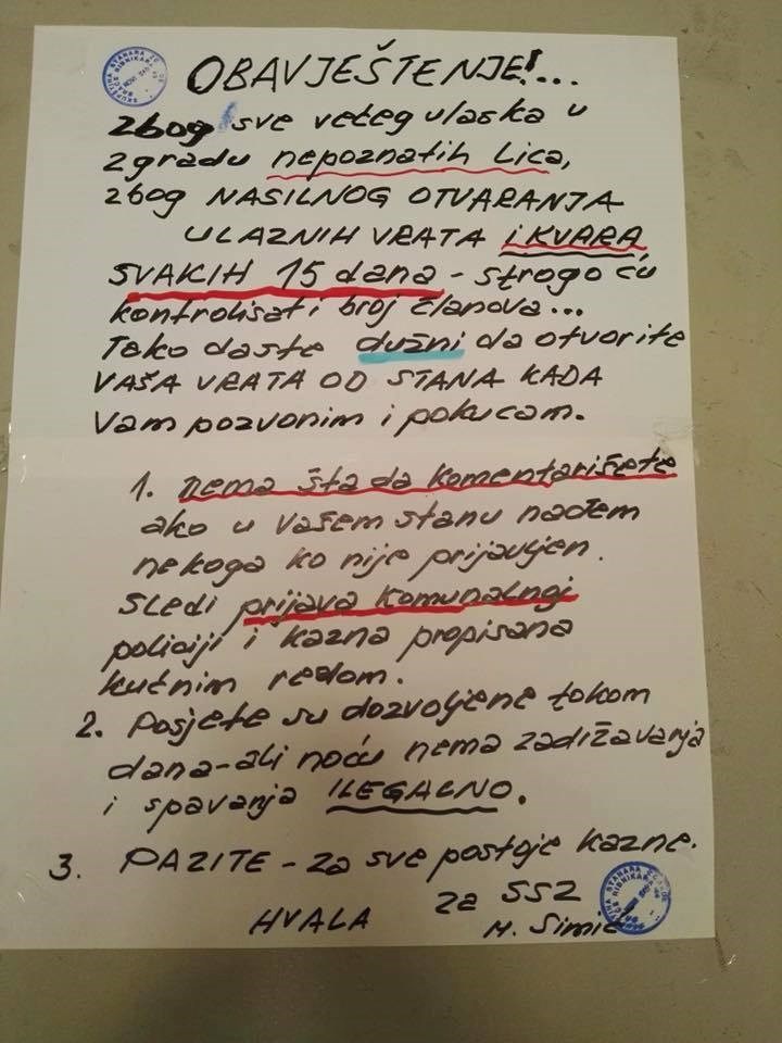 Netko je u zgradi ostavio važnu obavijest koja se proširila internetom i postala predmet sprdnje