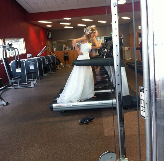 Nabijanje kondicije za bijeg s vjenčanja