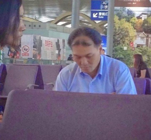 Htio brkove, ali smetaju kad ljubi