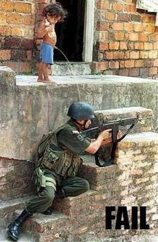 Mali cilja kao snajper