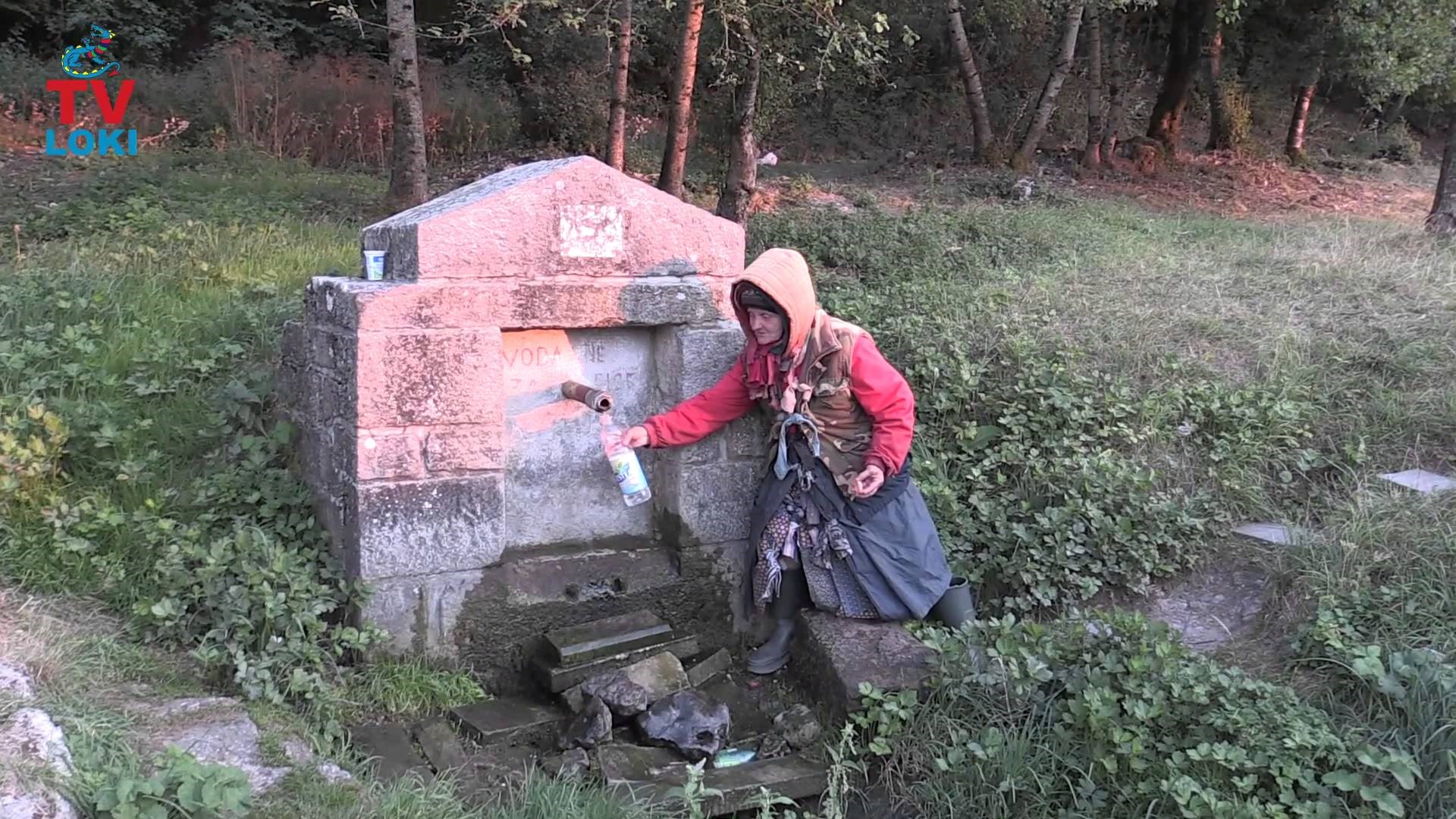 CRVENKAPICA IZ UDBINE: "Ruši me, ruši me sunce!"