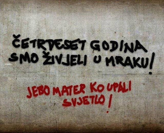 Stojimo na svjetlu, ali ne vidi se kraja tami