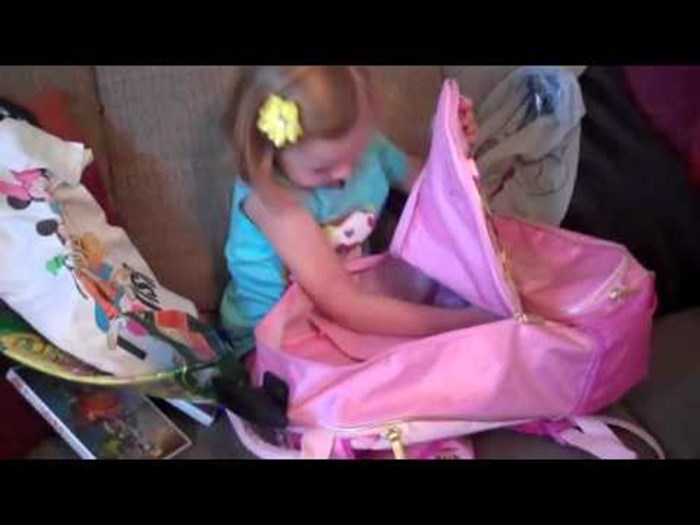 VIDEO Klinkica je dobila brdo poklona za rođendan, ali je počela plakati kad je saznala za još jedan poklon
