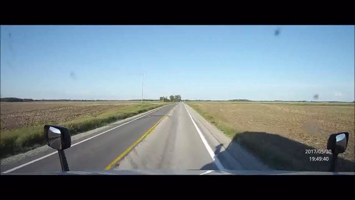 VIDEO Ovakvima nije mjesto za volanom, pogledajte što je snimio vozač kamiona!