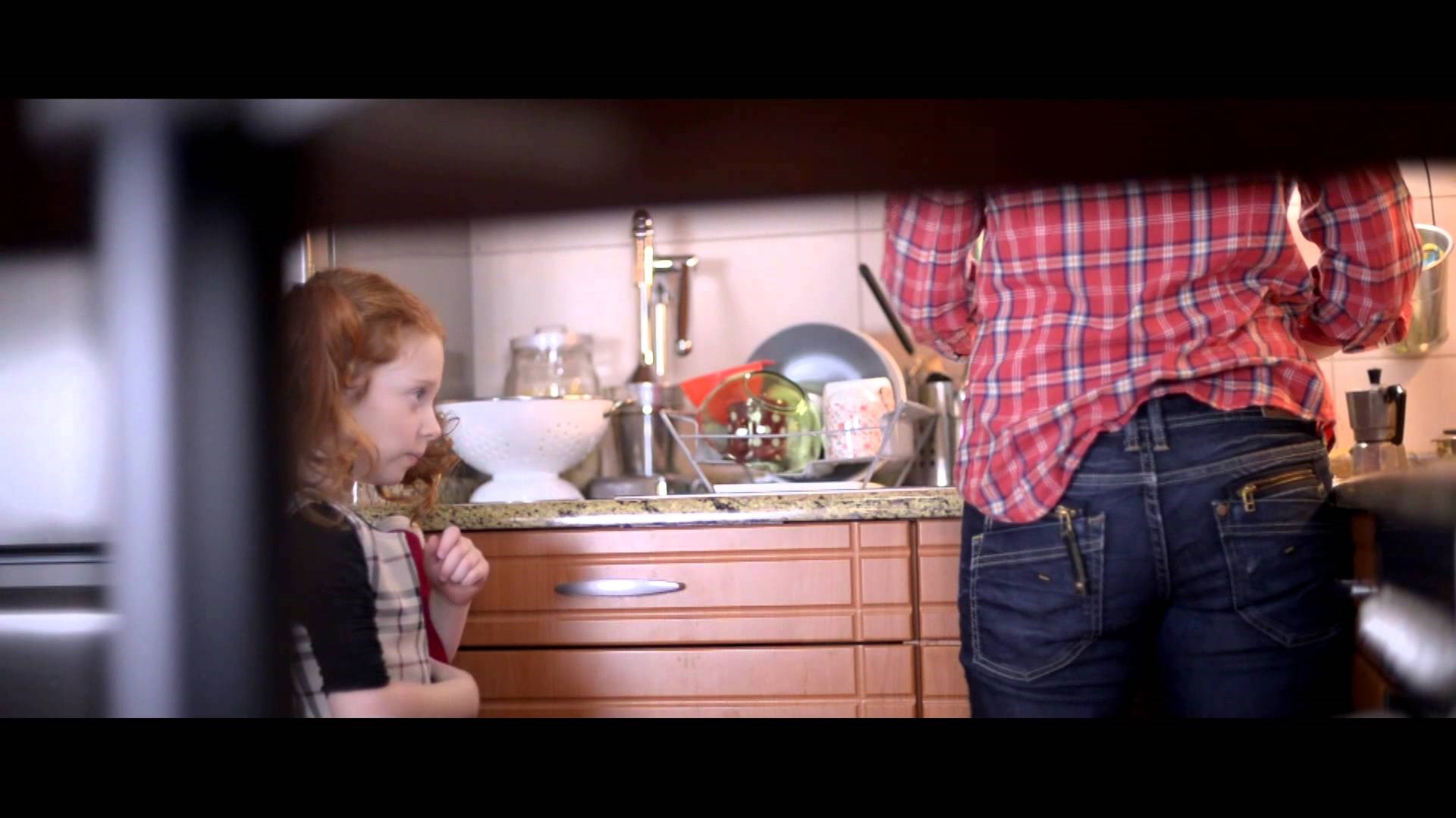 Video: "Dar" - životinje nisu igračke koje pokloniš i baciš!