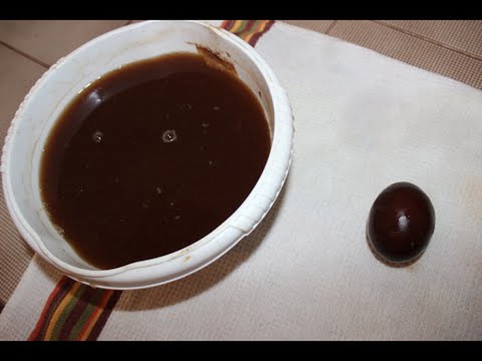 VIDEO: Pogledajte što se dogodi jajetu u Coca-Coli!
