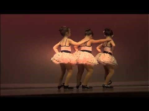 VIDEO: Mala diva sa stavom