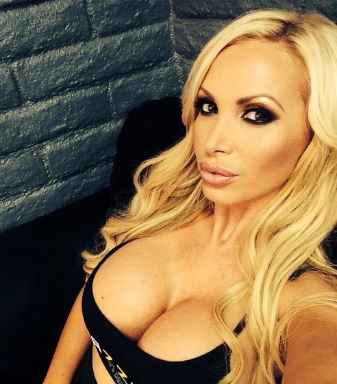 Nikki Benz