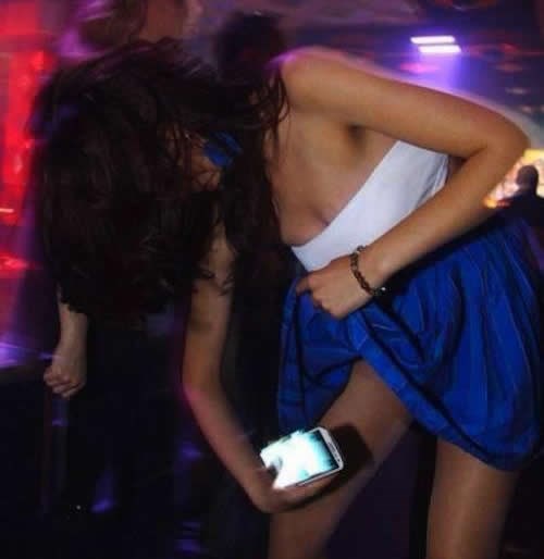 Kako si napuniti inbox na Fejsu