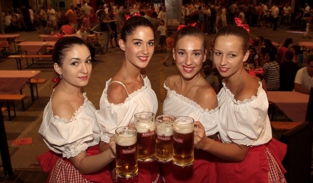 Po uzoru na Bavarke: Karlovačke ljubiteljice piva