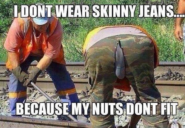 Pravi muškarac mudom para hlače