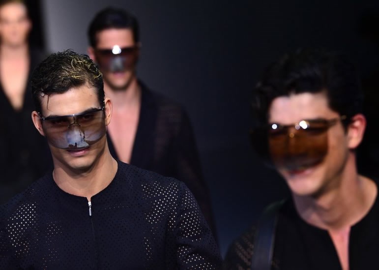 Naočale i službeno postale "var maske"