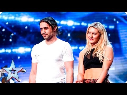 ŽIRI U PANICI: Objasnio im je točku, ali kad ga je izvadio svi su ostali bez teksta!