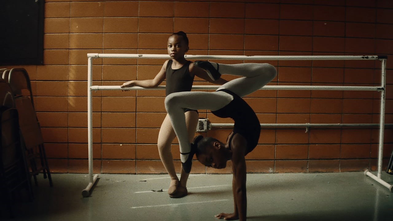 Diriljivi video koji prikazuje težak put do uspjeha siromašne brazilske balerine