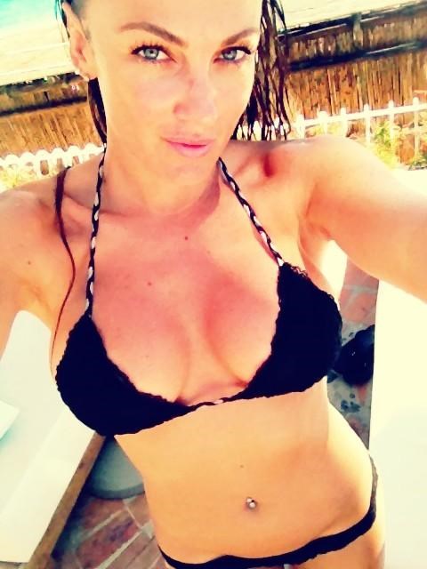 Evo zašto svi vole ljetne "selfije"