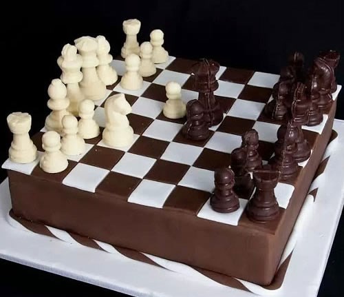 Čokoladni šah: Matiraš i poždereš figure i ploču i stol i...