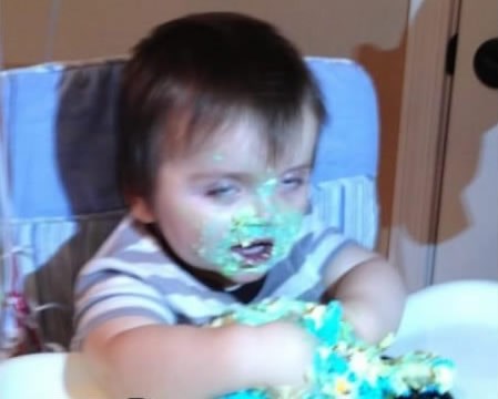 Tortaaaaa, tortomnomnjamnjam..