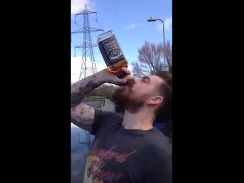 VIDEO: Eksao cijelu bocu viskija