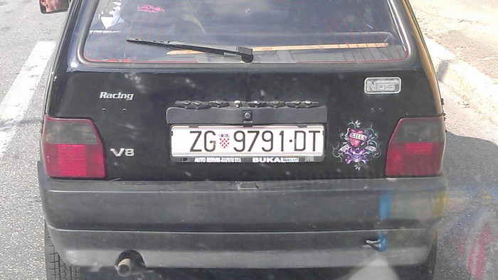 Volimo se pretvarati da smo bolji nego što jesmo