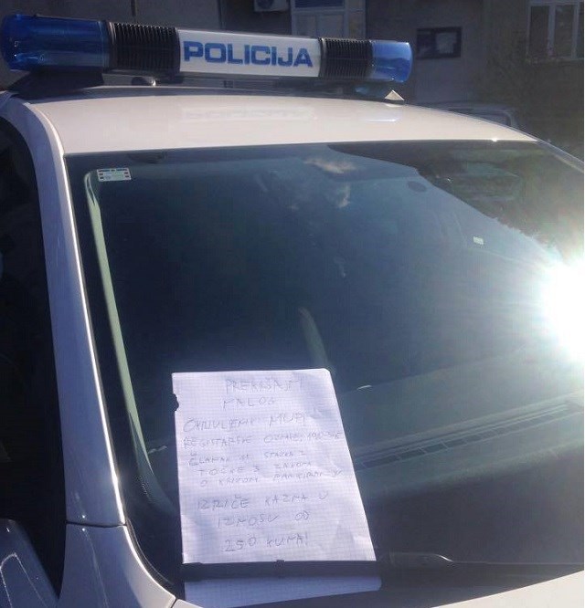 Učenici murji zafitiljili kaznu za parkiranje: Eto ti ga, vraže!