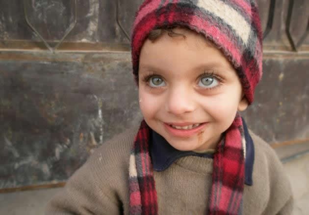 Irački dečkić s nevjerojatnim okicama