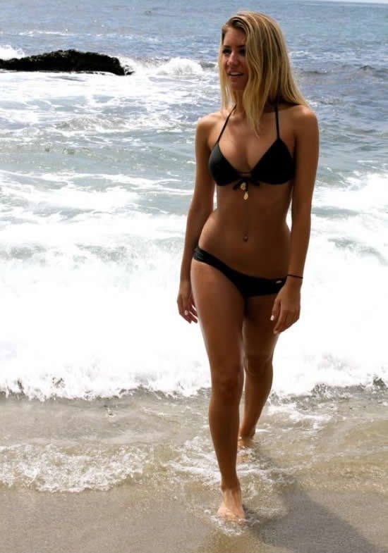 Moderna Venera izlazi iz morske pjene