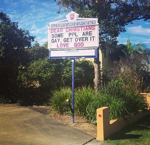 Crkva vjernicima: Neki ljudi su gej, prebolite to više!