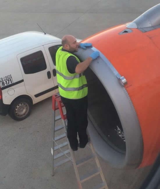 Najgori mogući pogled iz aviona