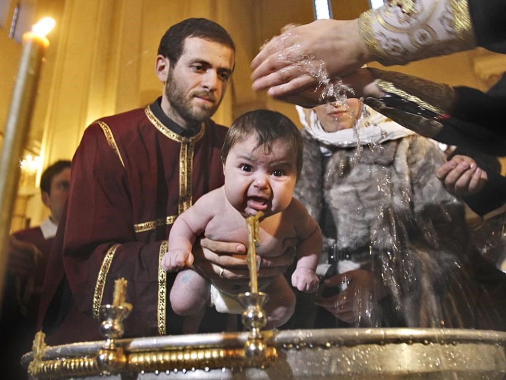 Krštenje iz bebine perspektive