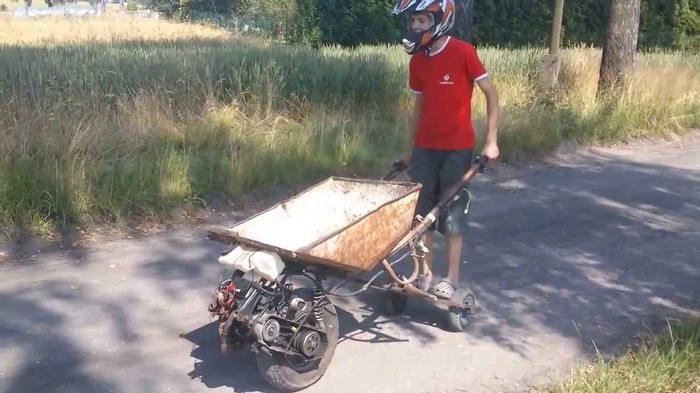 Motorizirane jureće tačke - kuća gotova za dva dana
