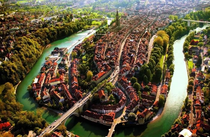 Prelijepi glavni grad Švicarske - Bern