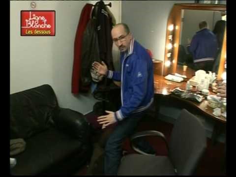 Don't play with him !!!