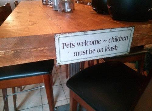 Ljubimci dobrodošli, djecu molimo na lajnu